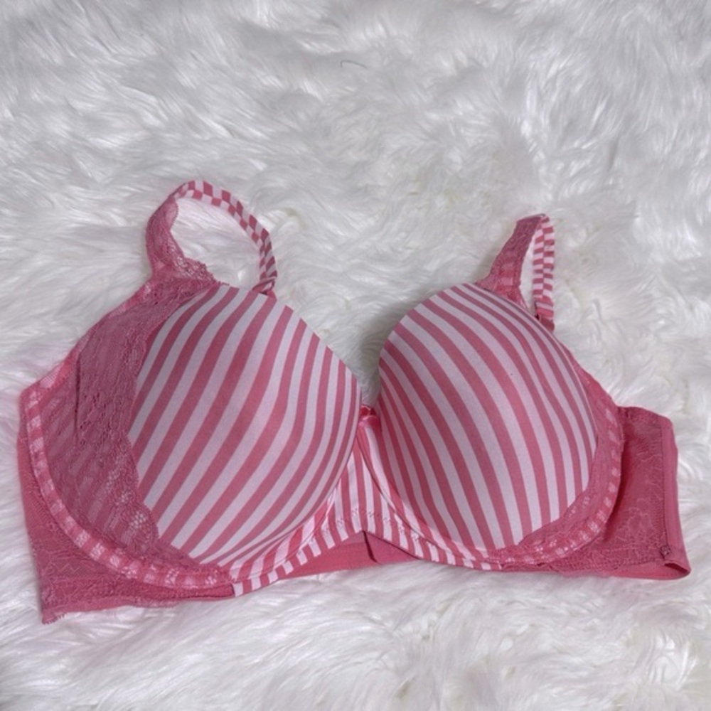 Avenue Body pink lace bra size 44DD